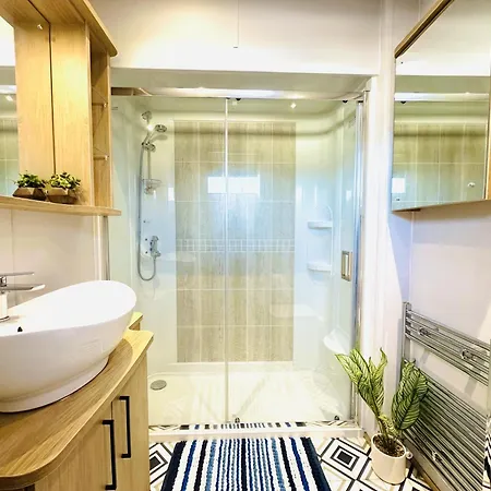 Ocean Retreat 파일리